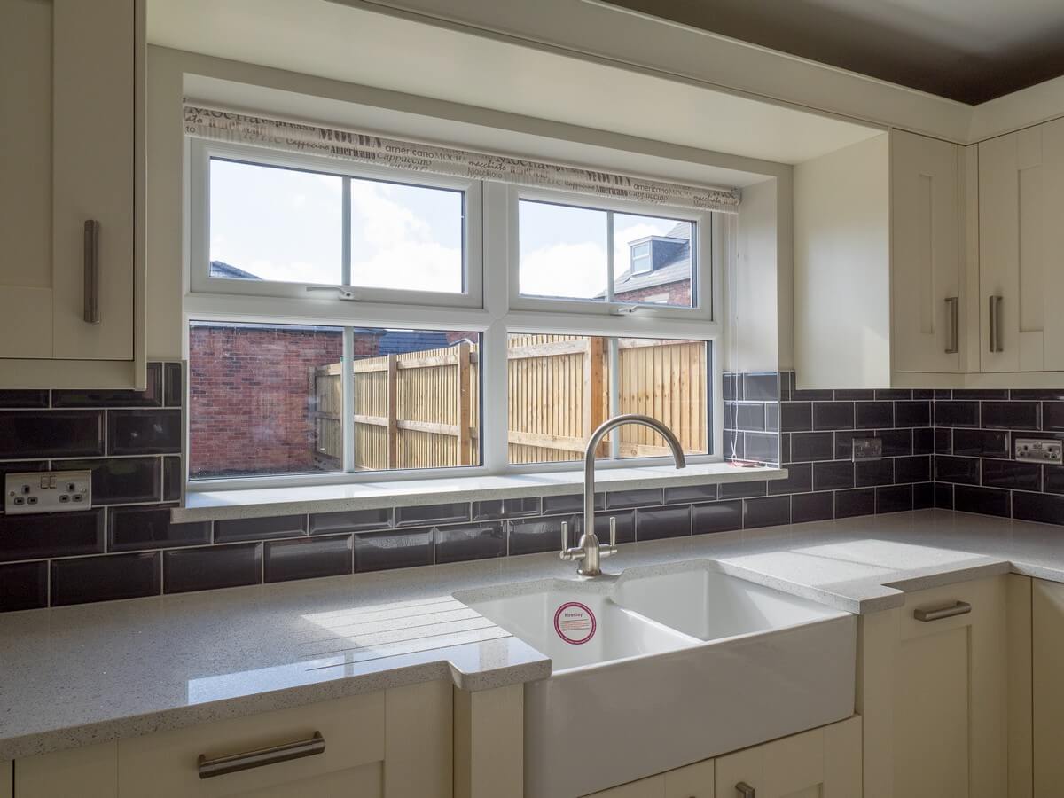white kitchen top 6