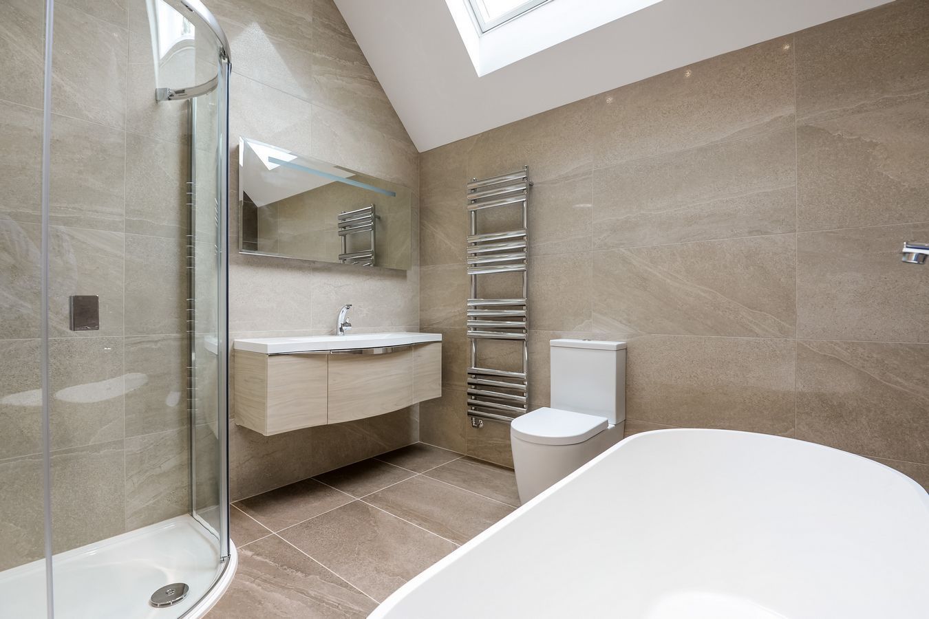 tawnycourt bulcote house clean bathroom