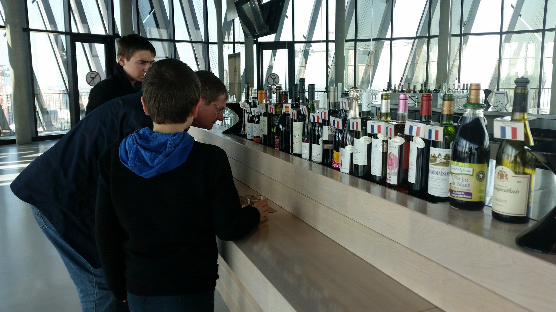 cité du vin tasting