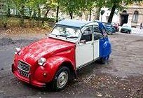 citroen 2cv in french flag colours