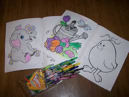 colouring travelling with kids