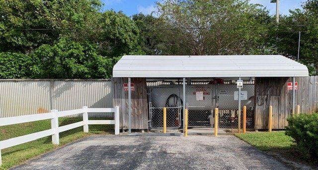 Camper Car On Beach — Delray Beach, FL — Del-Raton RV Park & Trailer Sales Camper Car On Beach — Delray Beach, FL — Del-Raton RV Park & Trailer Sales