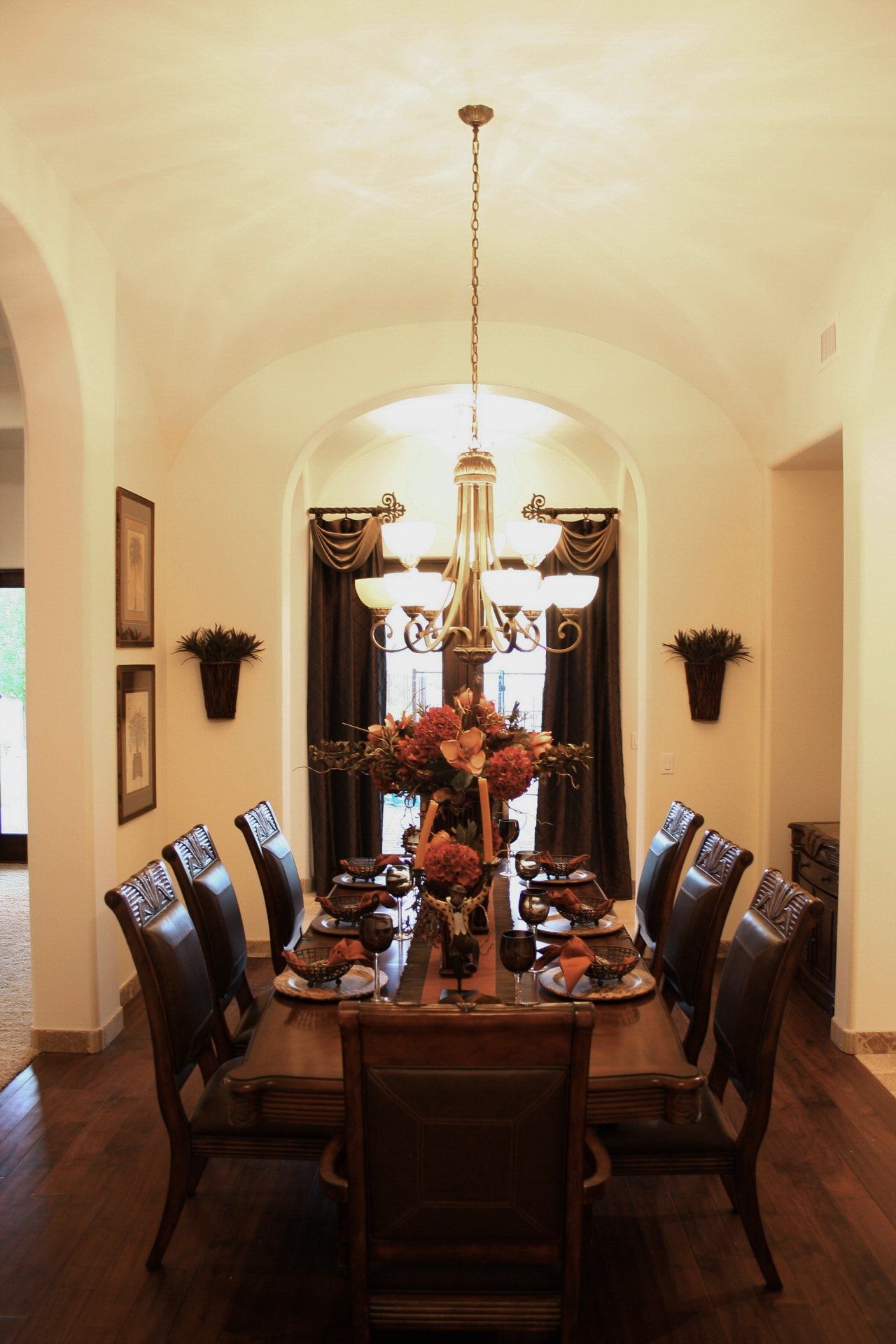 Cordovana Residence