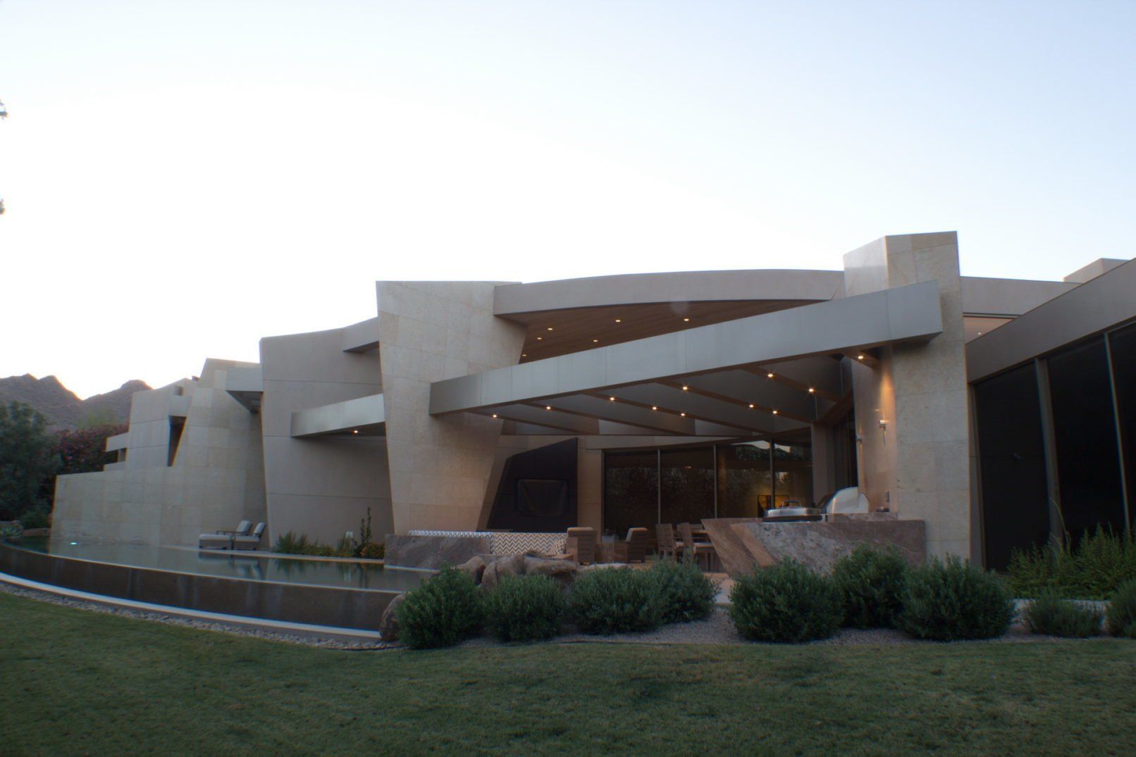 Paradise Valley Modern Build