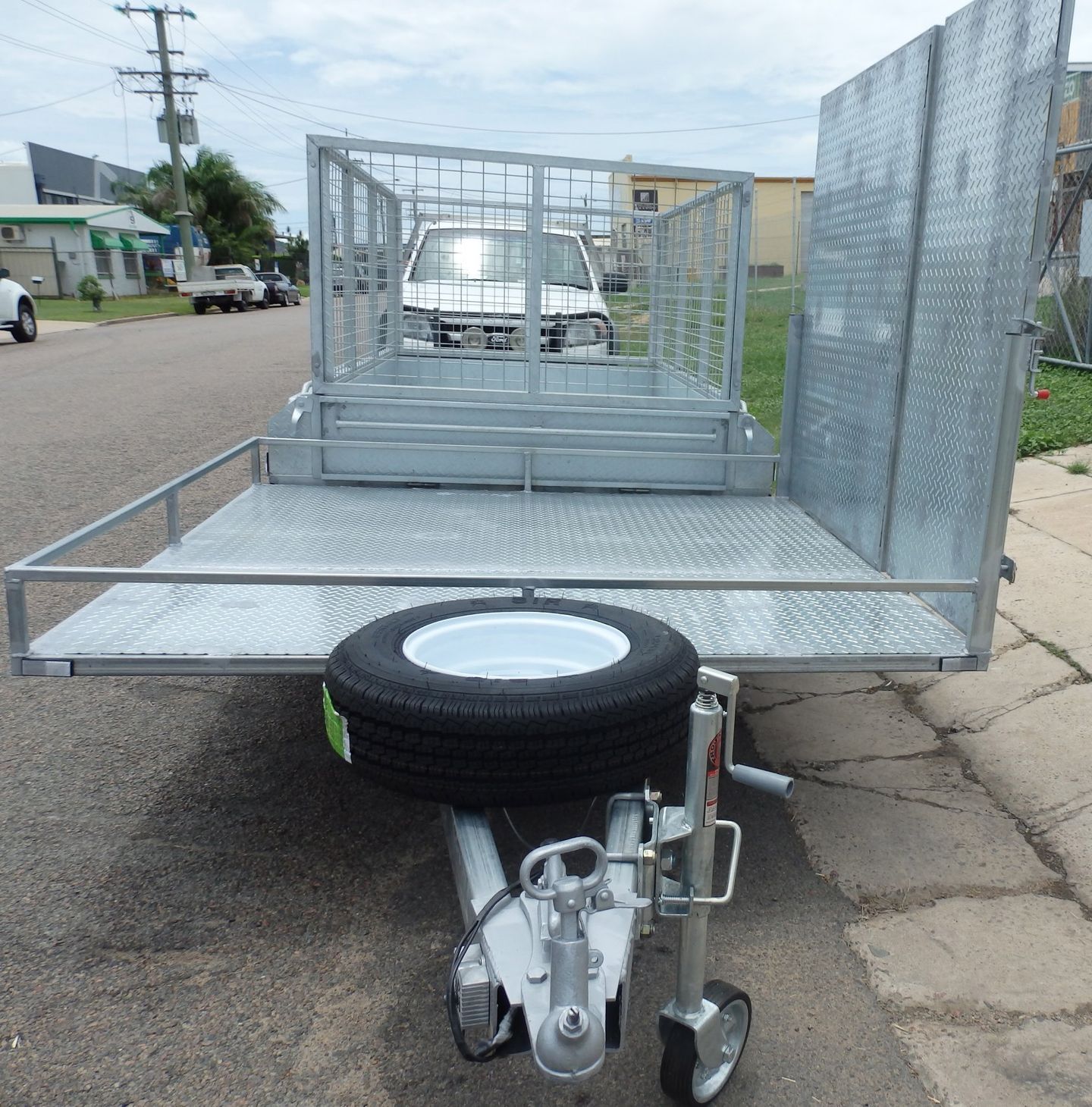 Trailer — Budget Trailers in Garbutt, QLD Trailer — Budget Trailers in Garbutt, QLD