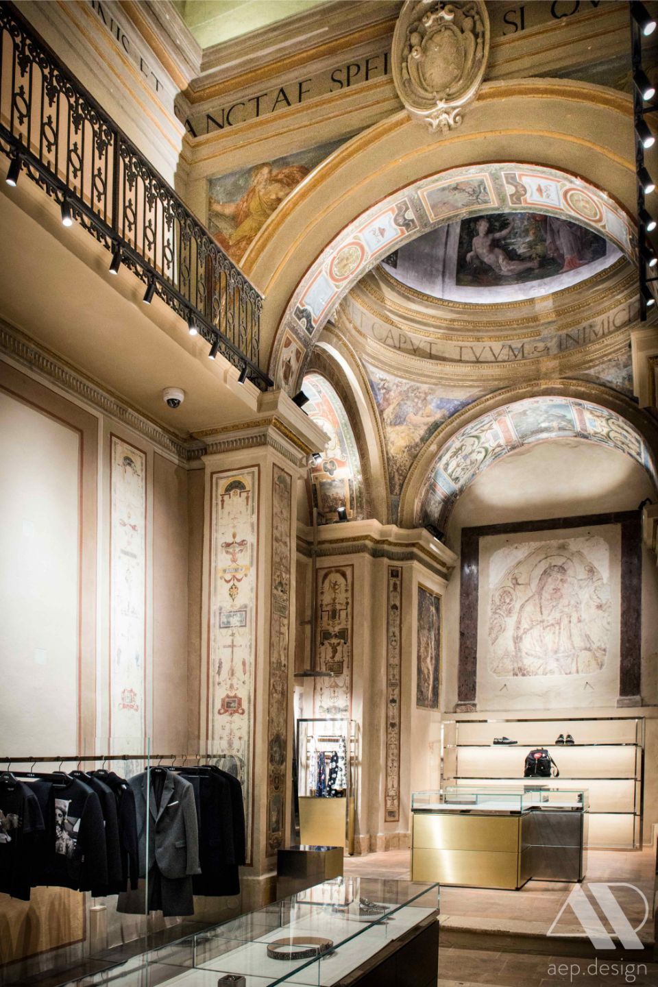 negozio di lusso a Perugia