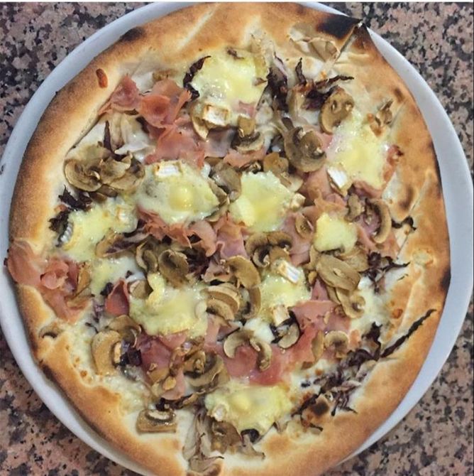 pizza farcita