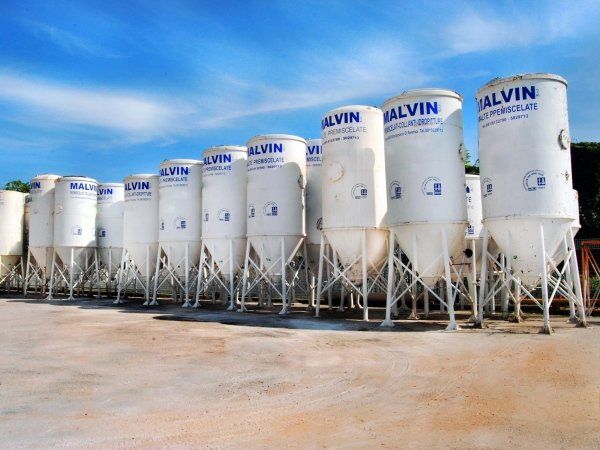 Silos Silos