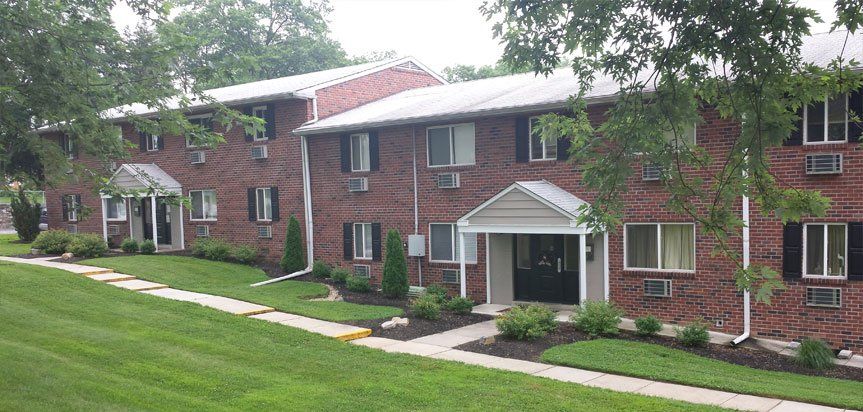Lawrence Court Apartments
85 Lawrence Rd. Broomall ,PA 19008