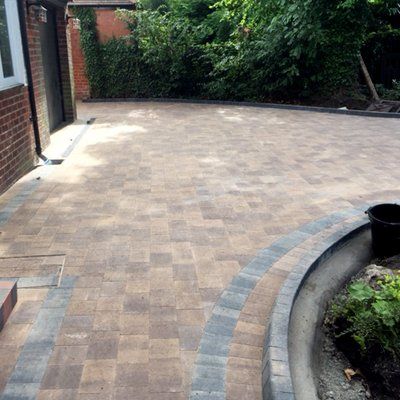 patio installation smooth paving surface finish