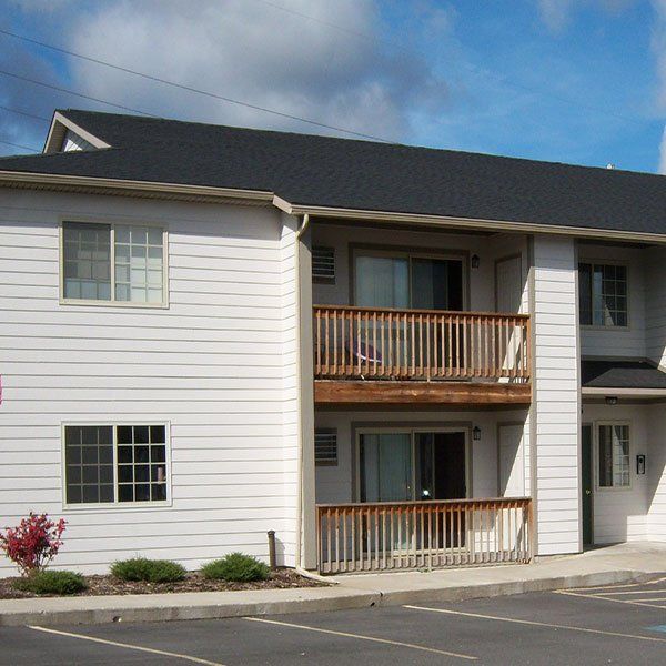 Stonegate Apartments Photo