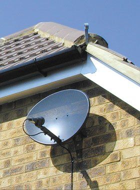 Satellite systems - West Drayton, Middlesex - Sat-UK Net Ltd - Satellite-Dish-on-Wall Satellite systems - West Drayton, Middlesex - Sat-UK Net Ltd - Satellite-Dish-on-Wall