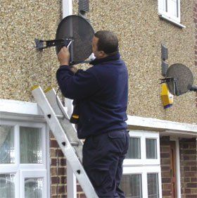 Aerial installation - West Drayton, Middlesex - Sat-UK Net Ltd - Satellite-TV-Install Aerial installation - West Drayton, Middlesex - Sat-UK Net Ltd - Satellite-TV-Install