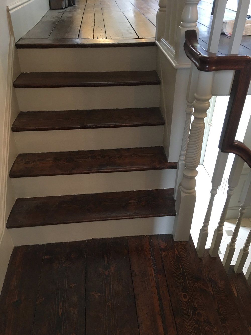 Evolution Stairs - MB project - Period Rest - Samuels
