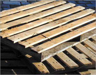 Wooden pallets - Wigan - S & S Pallet Services - Pallets Wooden pallets - Wigan - S & S Pallet Services - Pallets