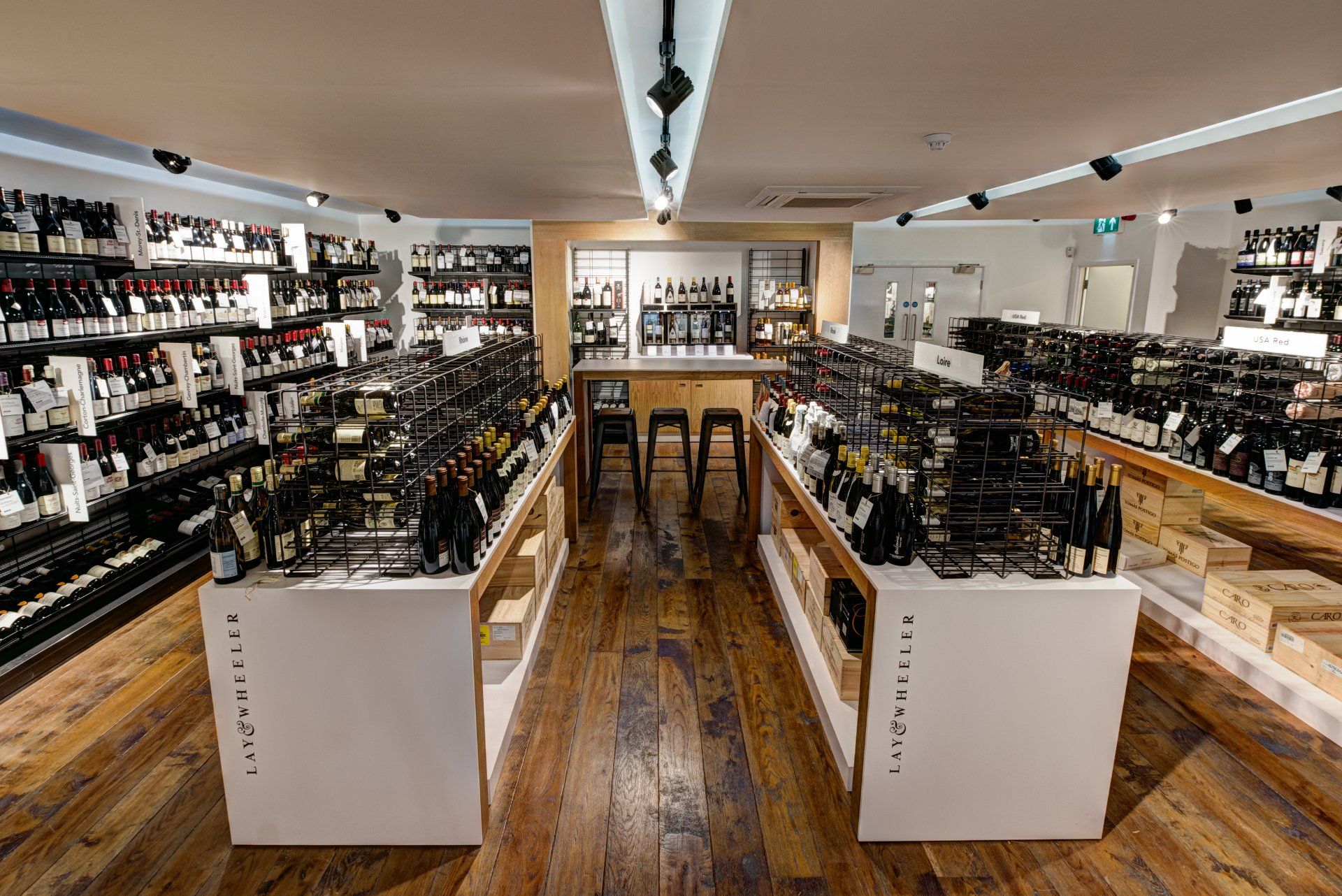 interior design for retail of fine wines