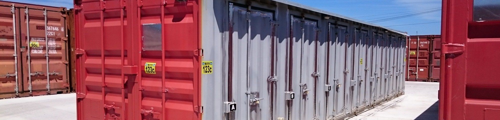 Store boxes with locks