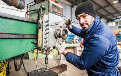 Job Placement — Worker at Milling Machine in Workshop in Cullman, AL