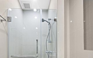Residential Custom Shower Enclosure — Glass Shower Door in Gig Harbor, WA Residential Custom Shower Enclosure — Glass Shower Door in Gig Harbor, WA