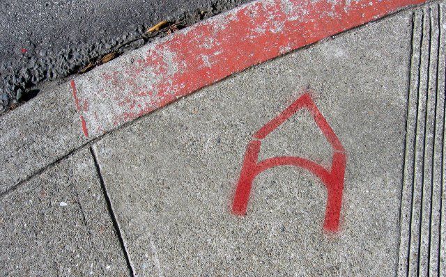 AD HAUS graffiti
