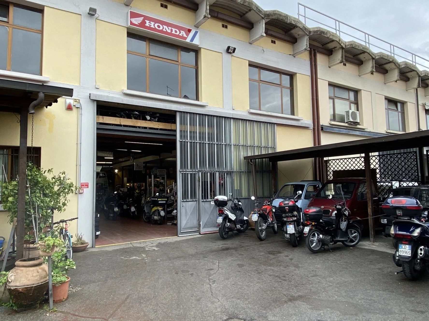 esterni dell'azienda