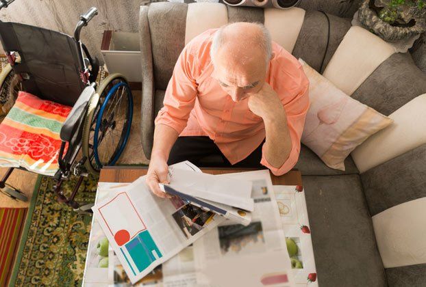 Senior Independent Living - Tips for Family Caretakers by Senior-Meals.org