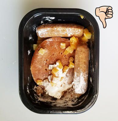 Single compartment tray ruins food.