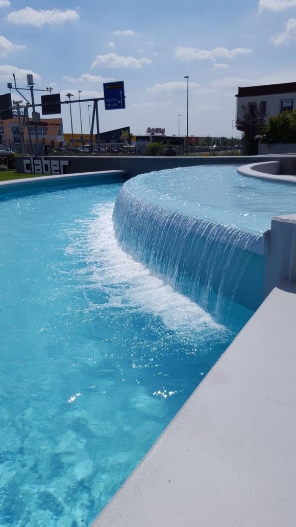 pittura esterna struttura piscina