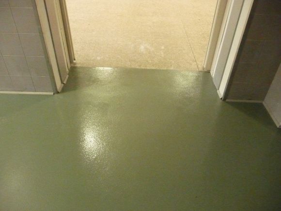 verniciatura di pavimenti