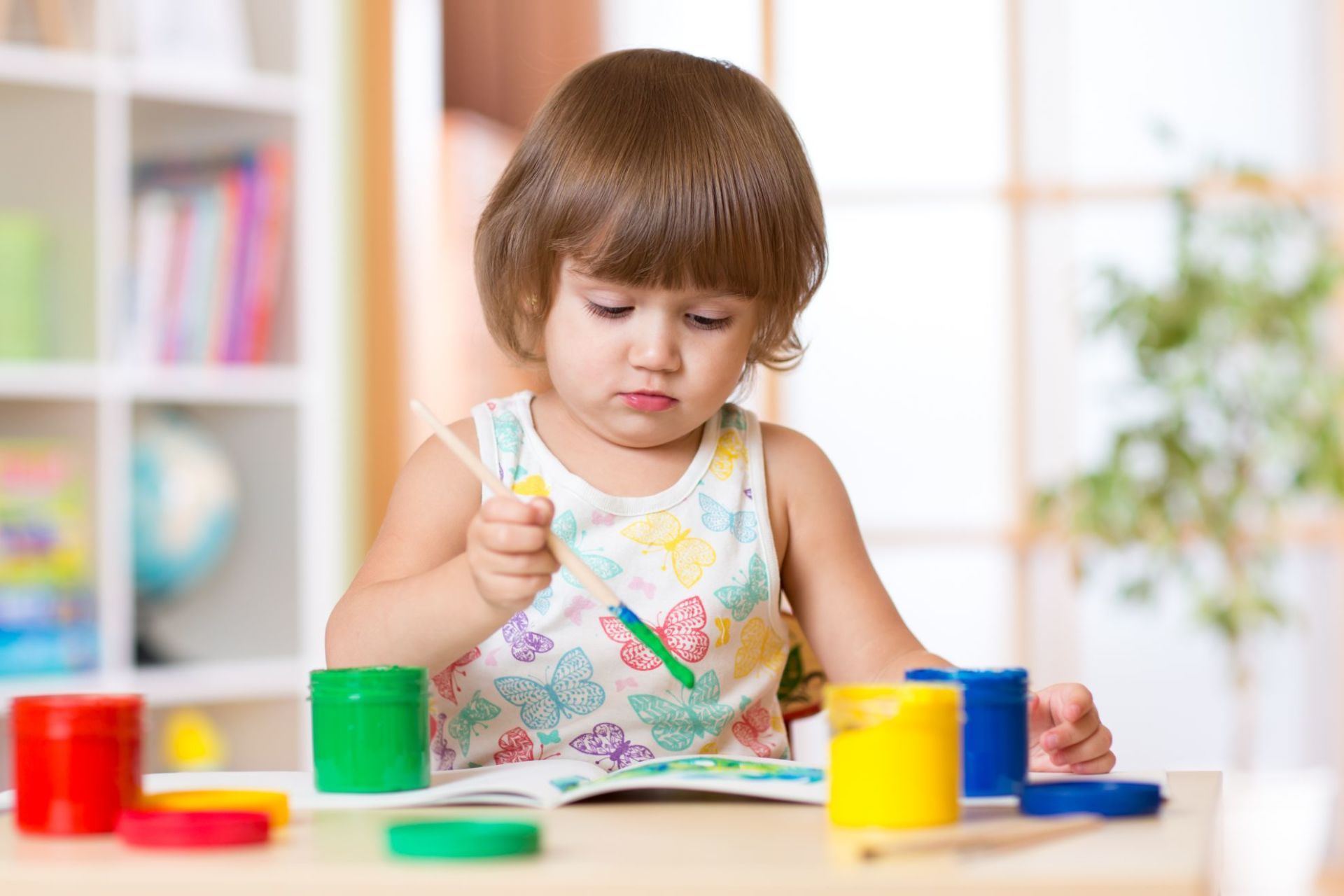laboratorio di pittura per bambini