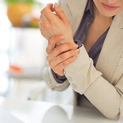 wrist pain