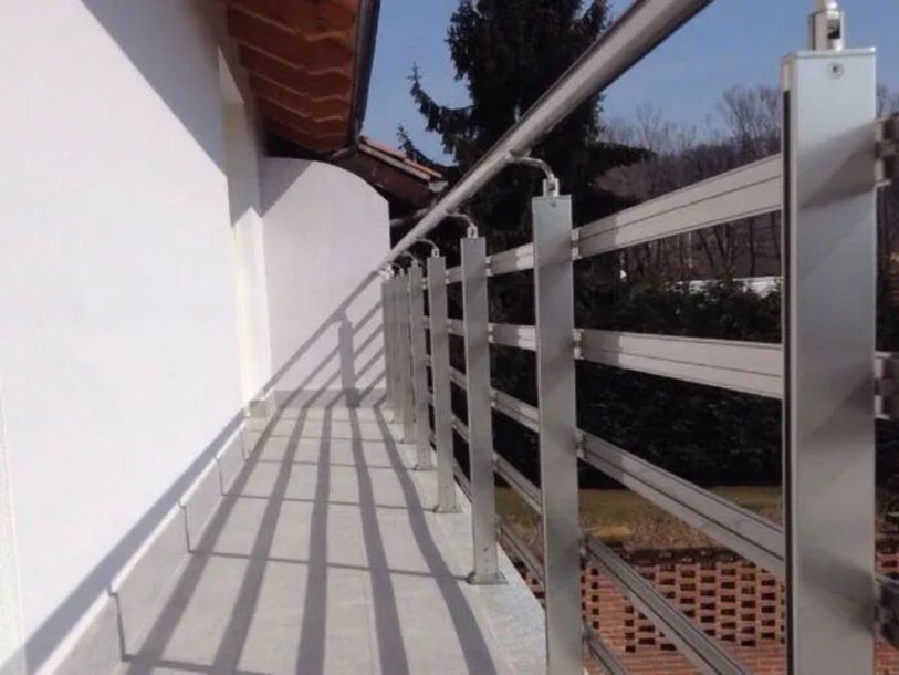 Balaustra moderna