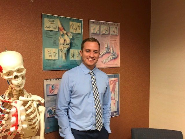 Dr. Douglas G. Conroy — Homewood, IL — Conroy Orthopaedic & Sports Physical Therapy Dr. Douglas G. Conroy — Homewood, IL — Conroy Orthopaedic & Sports Physical Therapy