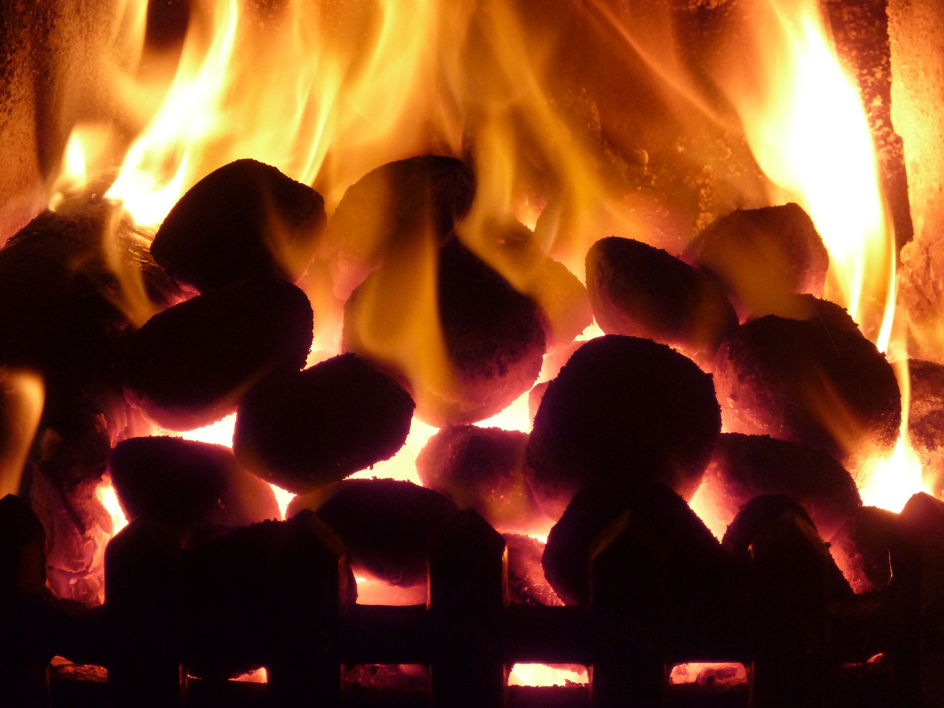 Smokeless fuels