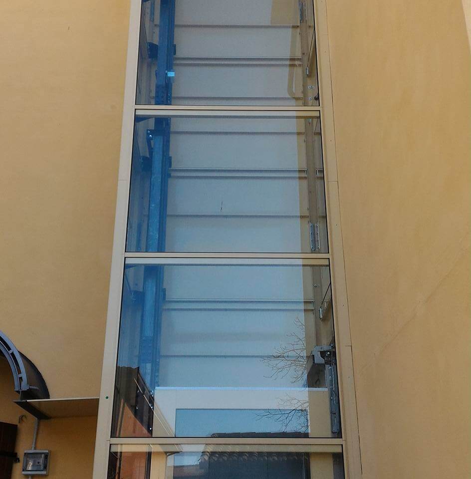 Installazione di un ascensore esterno