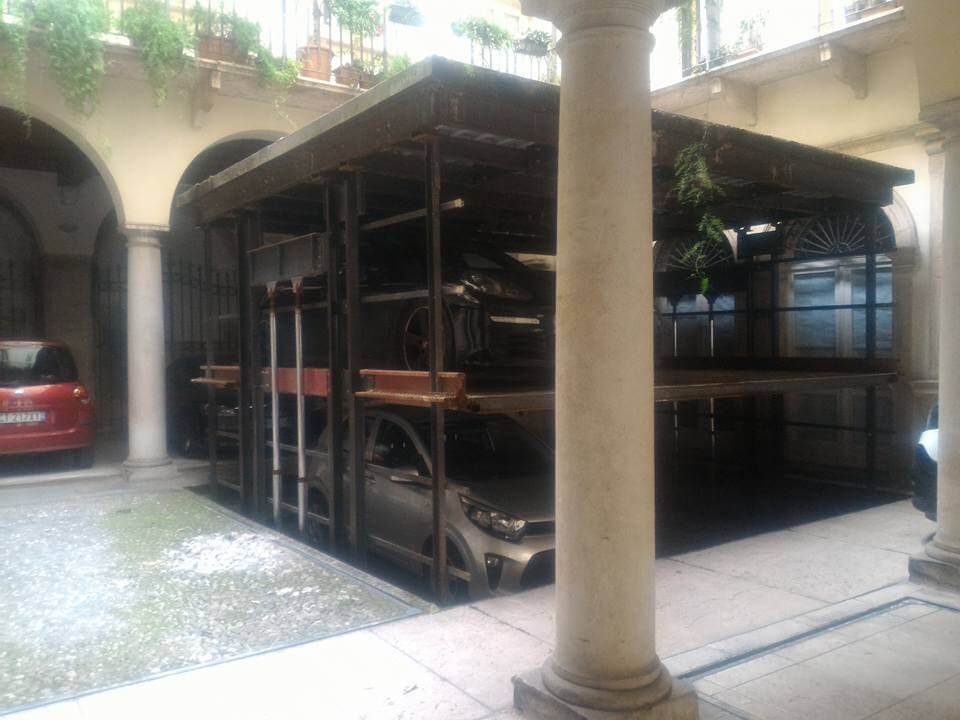 Montauto per parcheggio sotterraneo