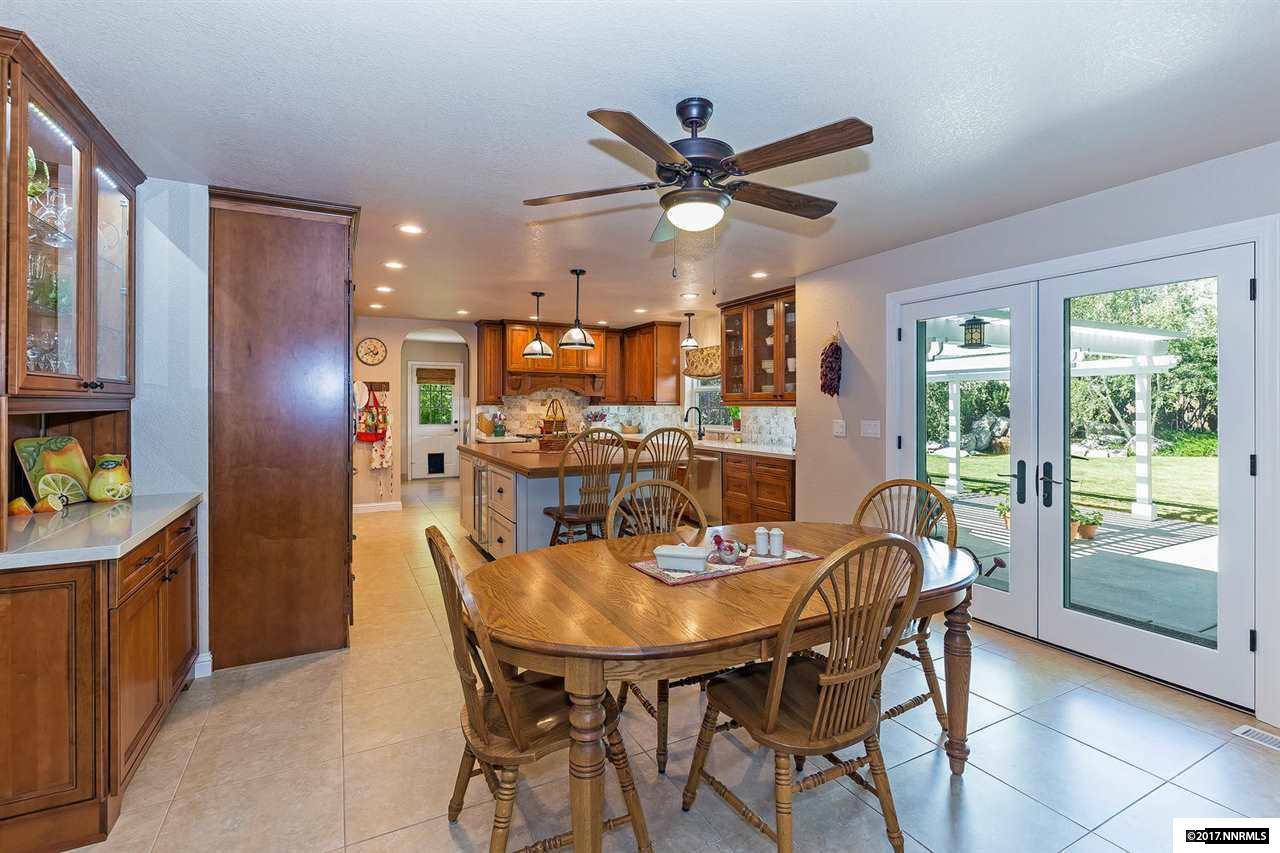 Elegant Kitchen Cabinets — Carson City, NV — The Top Shop