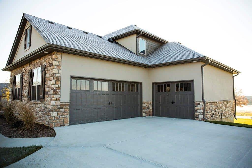 Install a Custom Garage by Hansman Custom Homes in Mid-MO