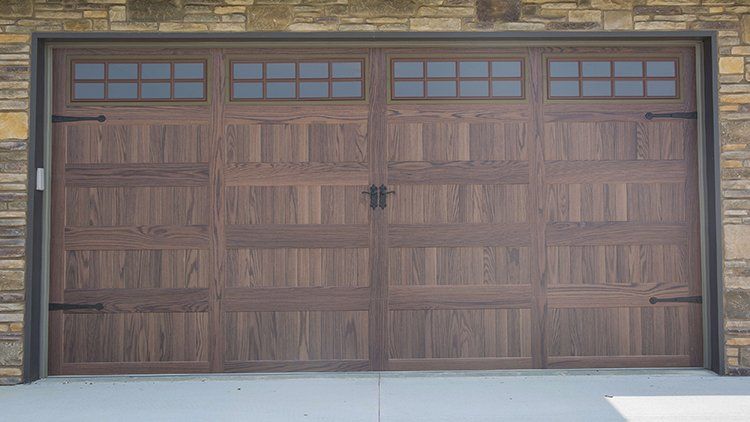 Hansman Custom Homes Makes Custom Garages in Columbia, MO Homes