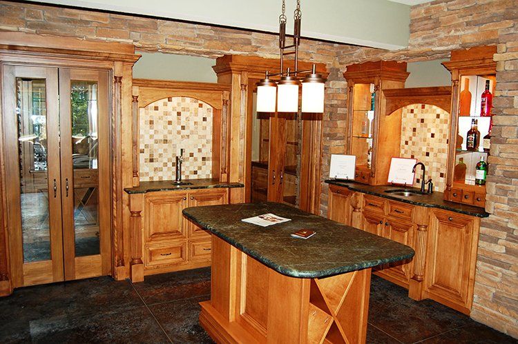 A Custom Wet Bar Designed by Hansman Custom Homes in Mid-MO