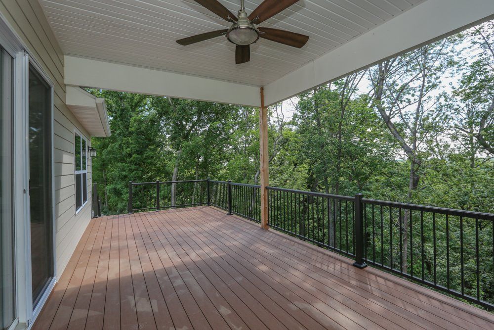 Custom Balcony Space by Hansman Custom Homes in Mid-MO