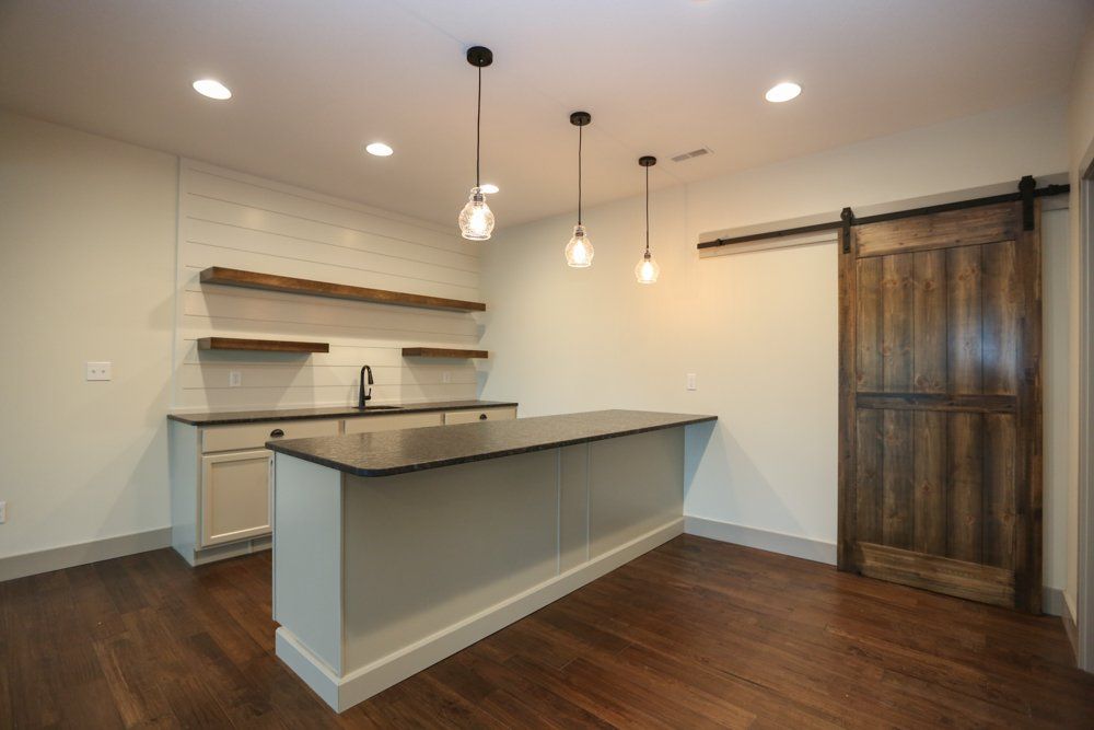 A New Fancy Wet Bar by Hansman Custom Homes in Mid-MO