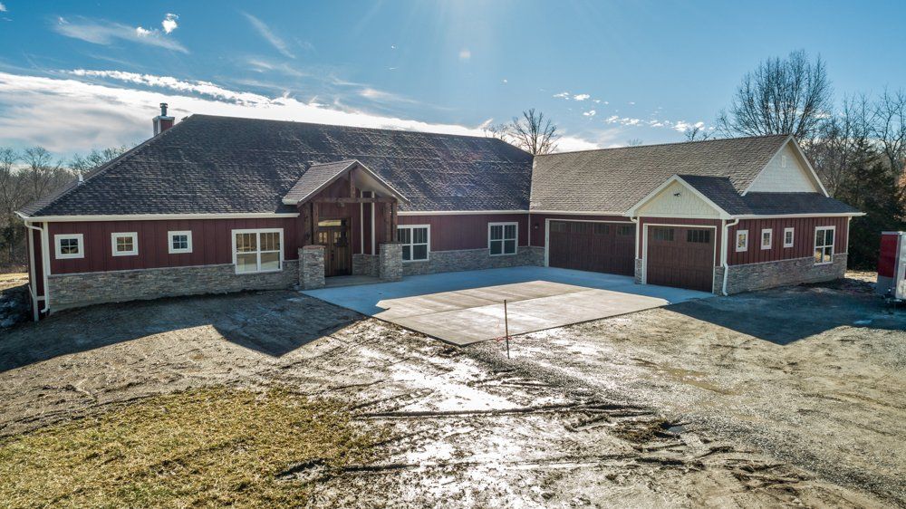 Large Custom-Made Home by Hansman Custom Homes in Mid-MO
