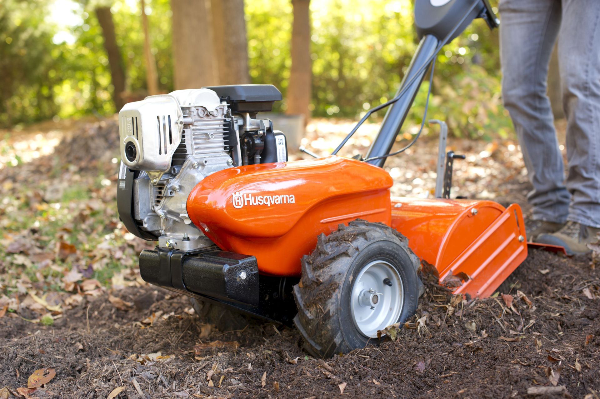 garden machinery dealers