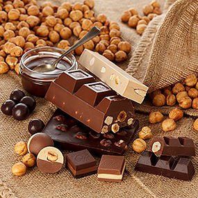 Cioccolato con nocciole