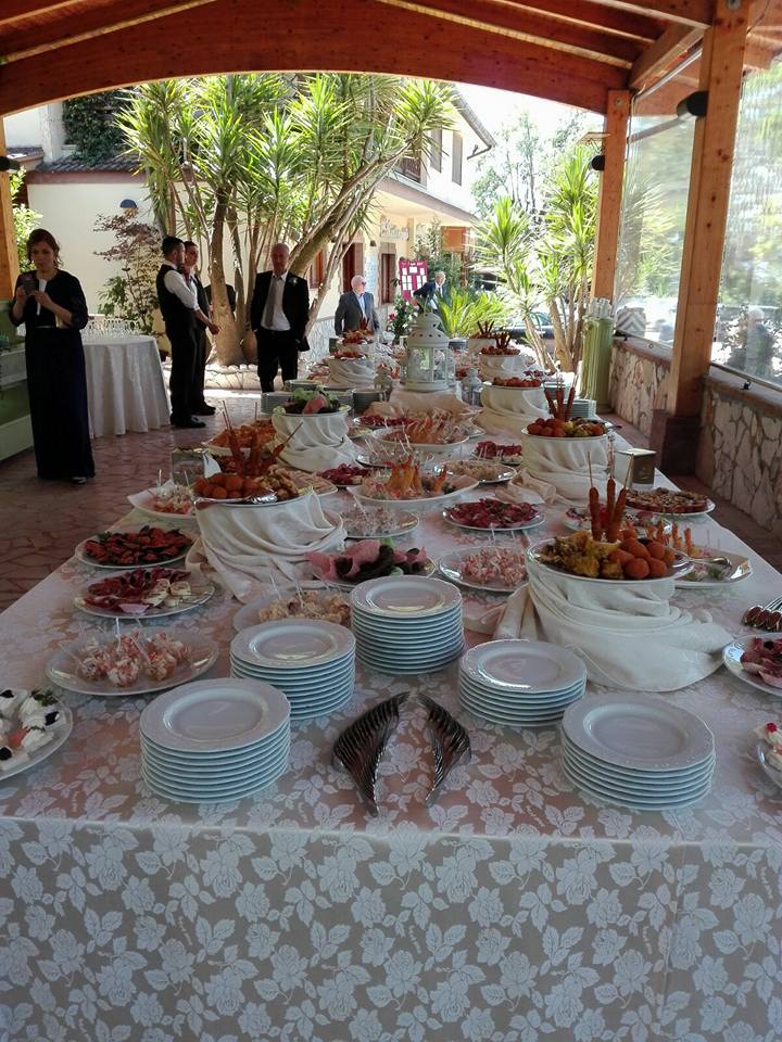 ricevimento nuziale a buffet