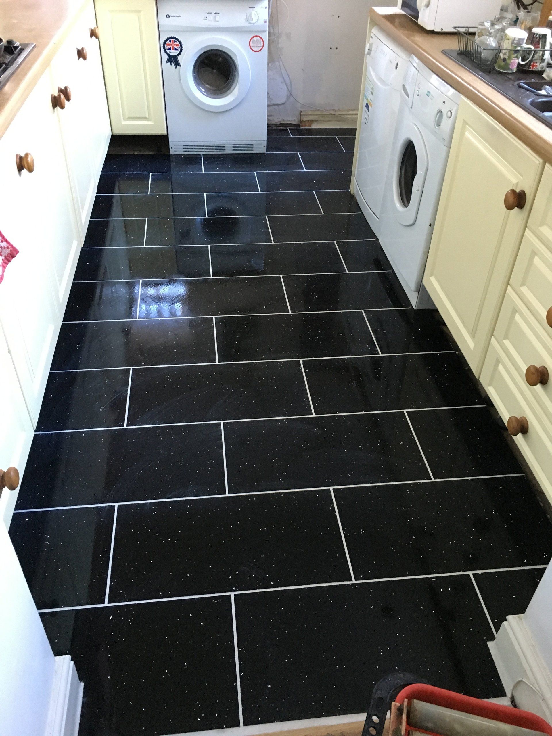 black vinyl tiles