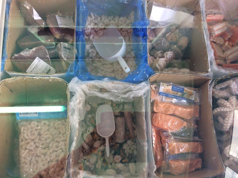 Assortimento di pesce surgelato