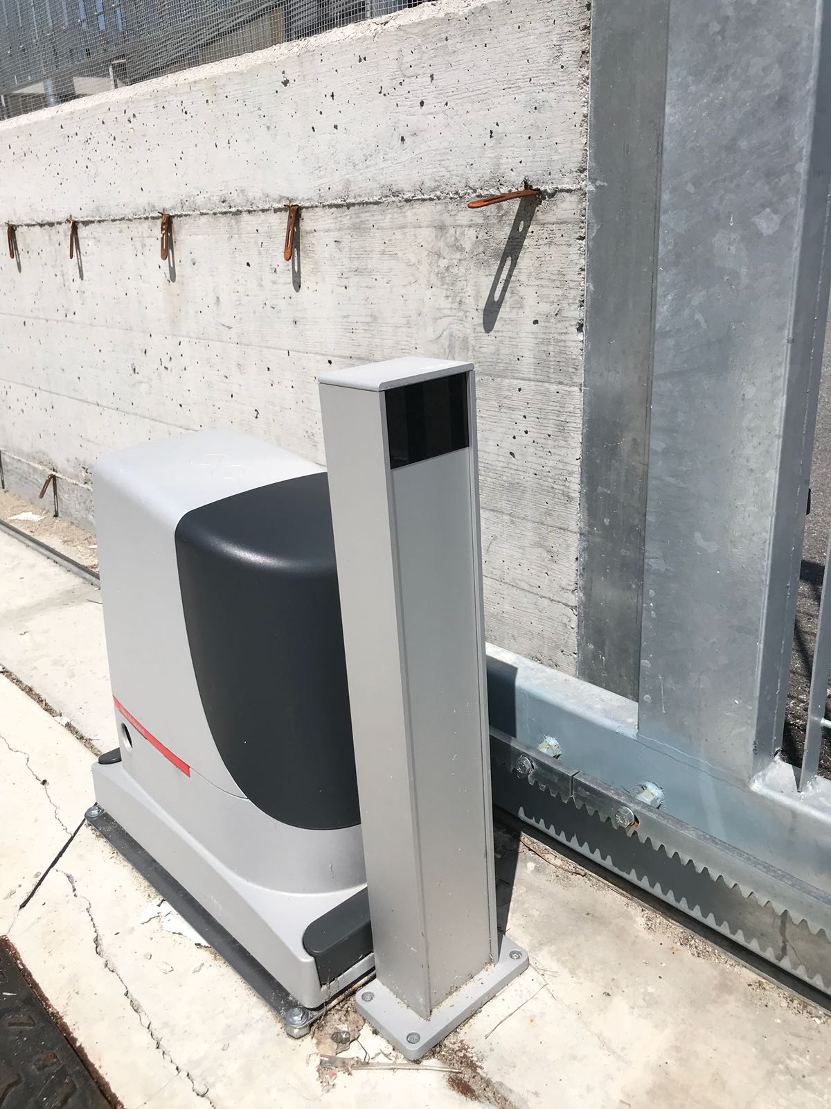 Avviamento cancello automatico