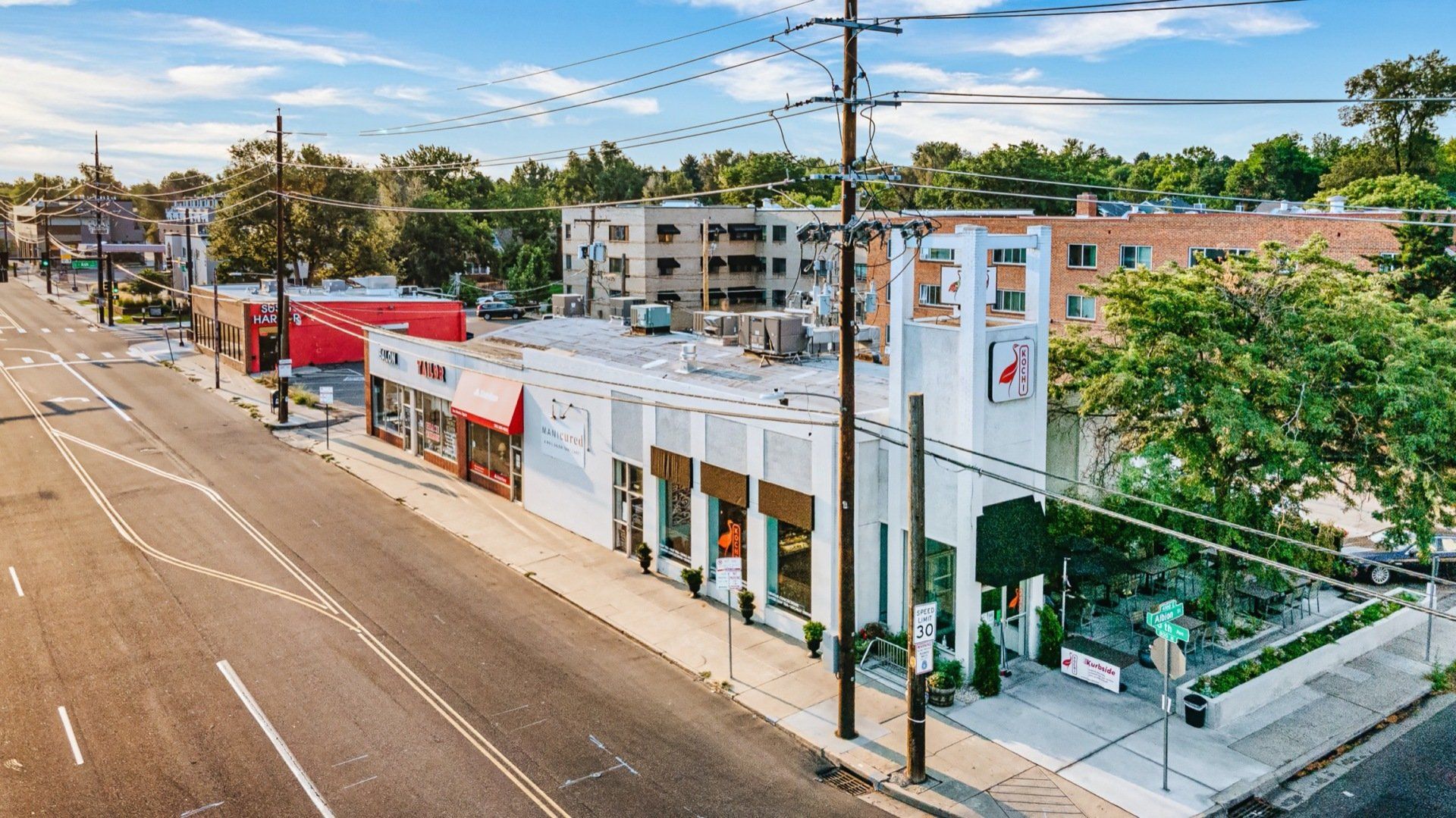 8th & Albion